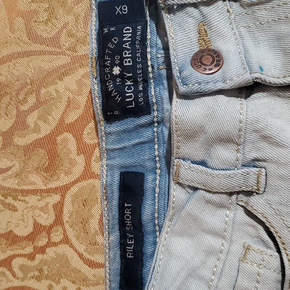 Lucky Brand Toddler shorts - Picture 4 of 9